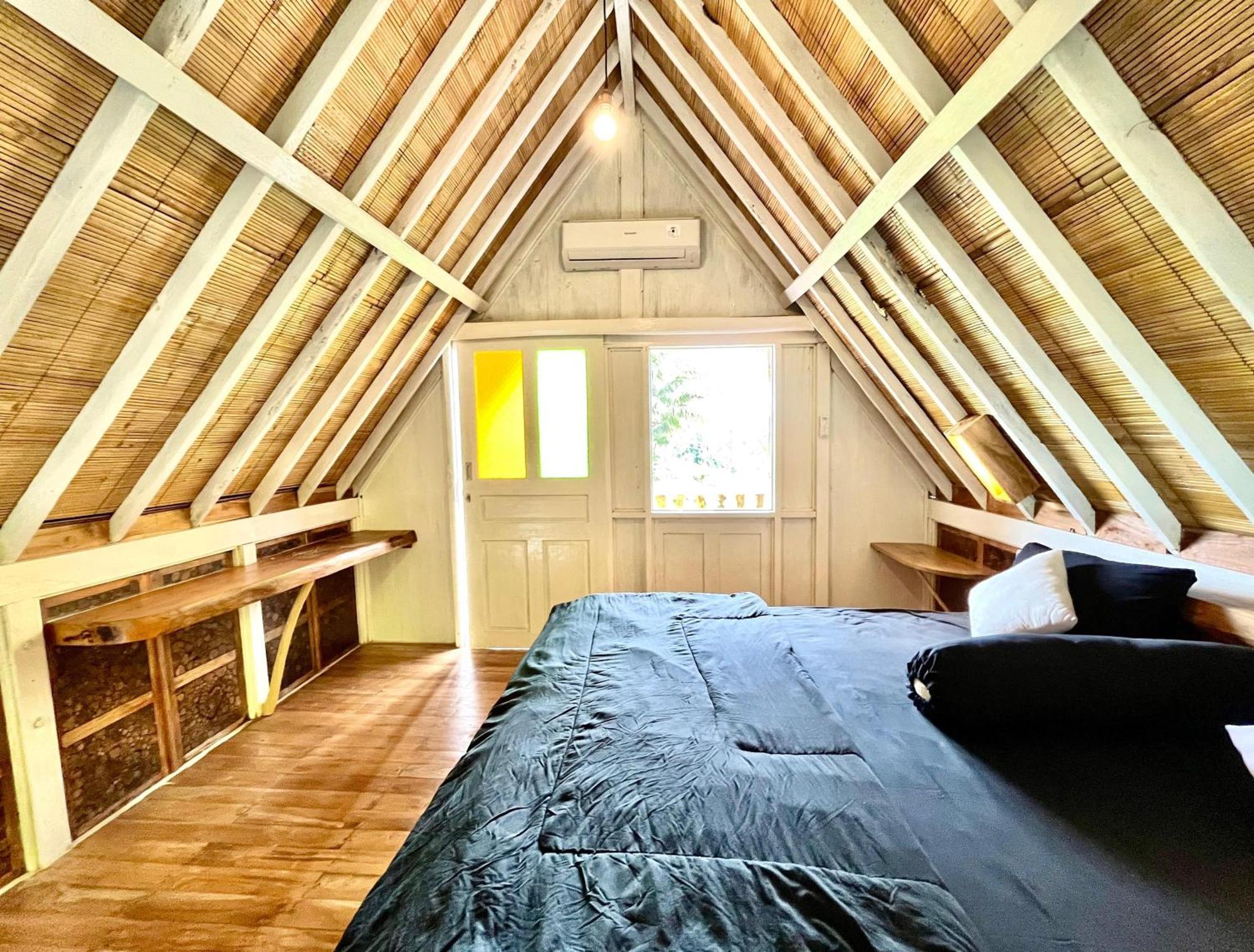 Pondok Is Oke Villa Scenic View Баньюванги Экстерьер фото
