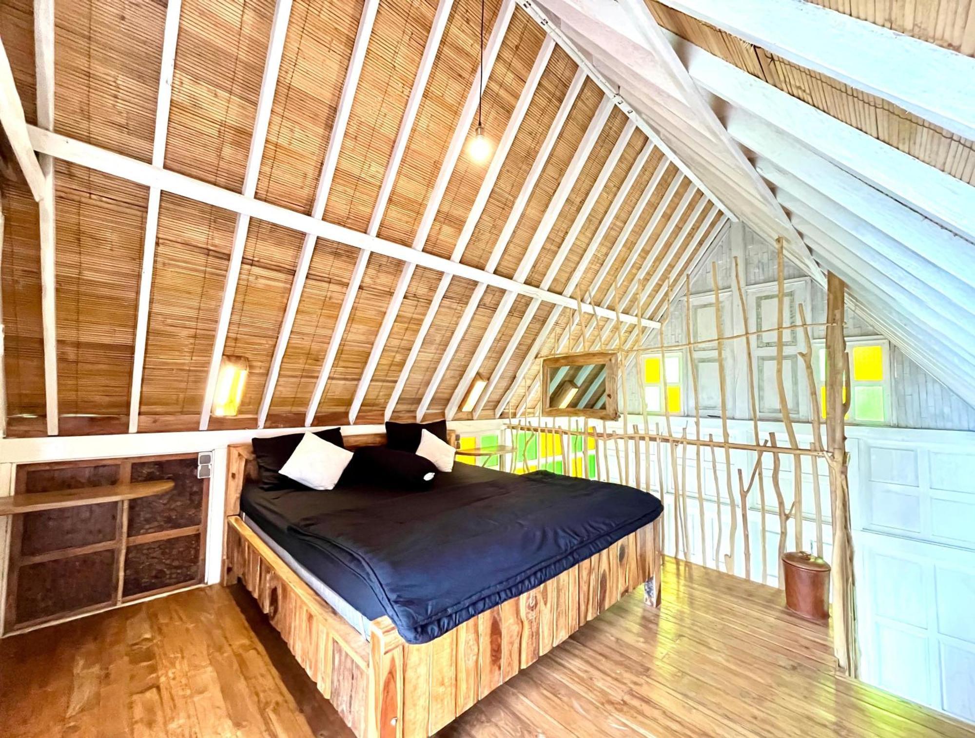 Pondok Is Oke Villa Scenic View Баньюванги Экстерьер фото