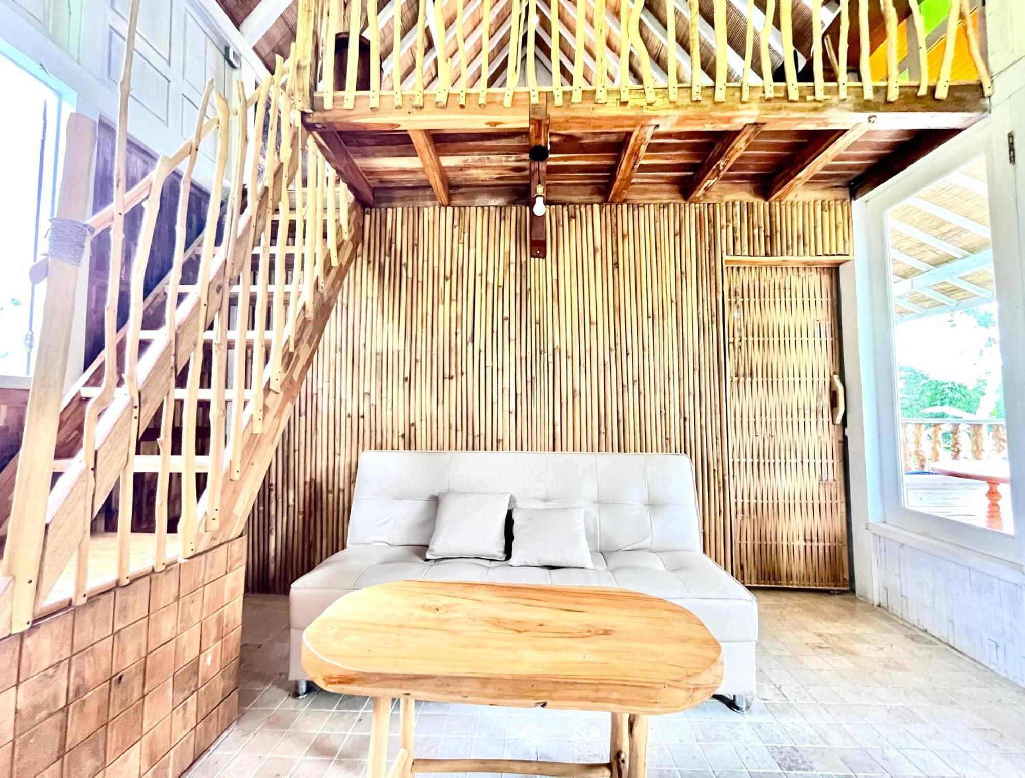 Pondok Is Oke Villa Scenic View Баньюванги Экстерьер фото